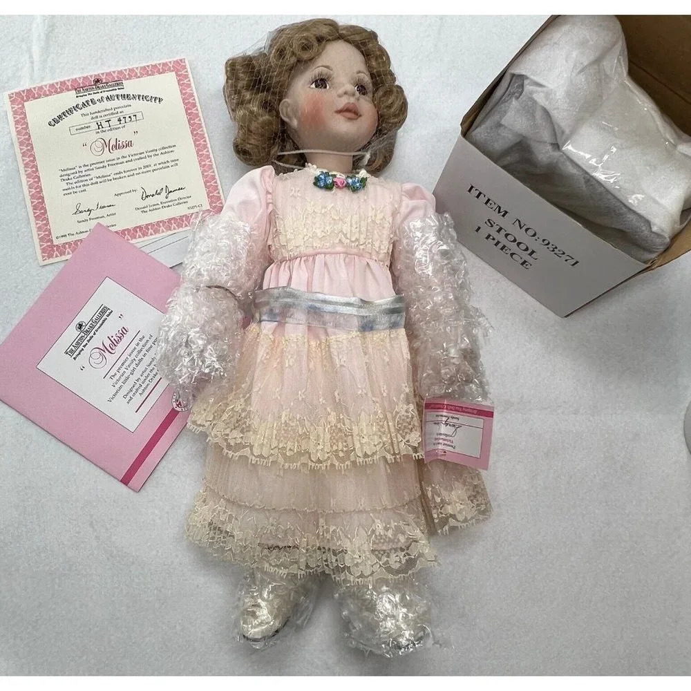 1998 Ashton-Drake "Melissa" Porcelain Doll Victorian Vanity Collection w/ Stool - Picture 2 of 9